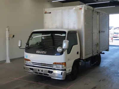 Isuzu ELF