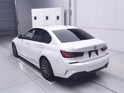 BMW 3-Series  с аукциона в Японии