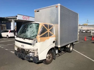 Hino DUTRO  с аукциона в Японии