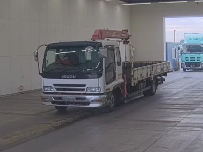 Isuzu FORWARD  с аукциона в Японии