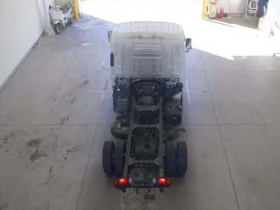 Isuzu ELF  с аукциона в Японии