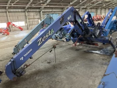 TADANO CRANE