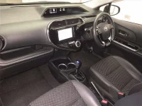 Toyota AQUA лот № 60218 оценка R  с аукциона в Японии 3