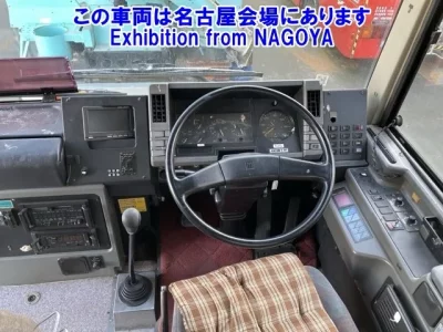 Isuzu BUS