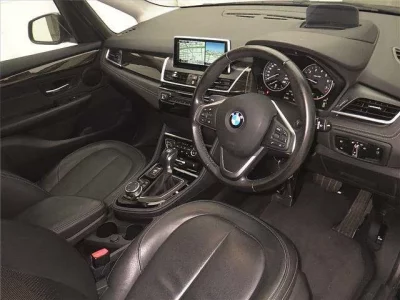 BMW 2-Series  с аукциона в Японии