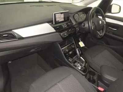 BMW 2-Series  с аукциона в Японии