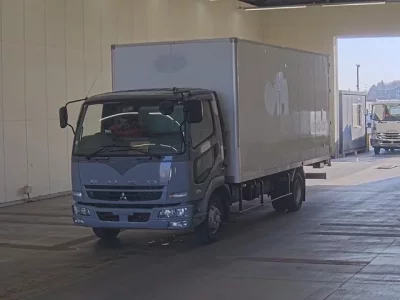 Mitsubishi FUSO FIGHTER  с аукциона в Японии