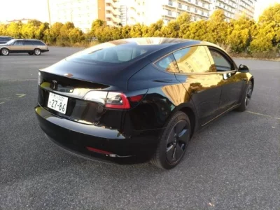 Tesla MODEL3
