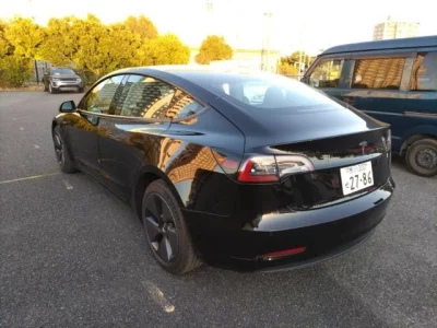 Tesla MODEL3