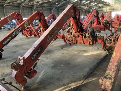 OTHERS UNIC CRANE
