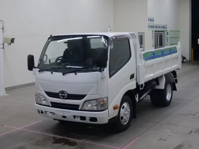 Hino DUTRO  с аукциона в Японии