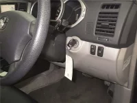 Toyota HILUX SURF лот № 5336 оценка 4  с аукциона в Японии 2