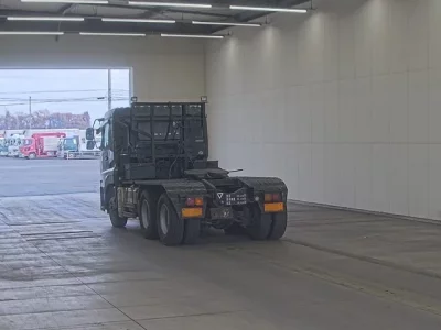 Nissan TRUCK  с аукциона в Японии