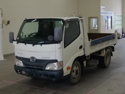 Hino DUTRO  с аукциона в Японии