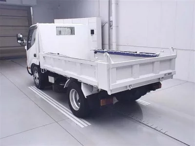 Hino DUTRO  с аукциона в Японии