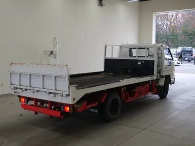 Isuzu ELF  с аукциона в Японии