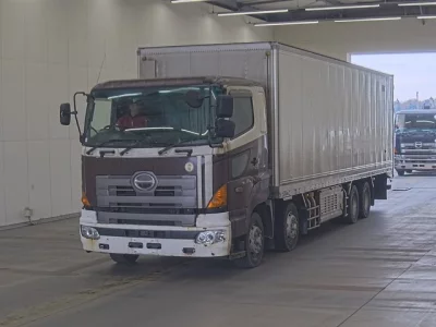 Hino TRUCK