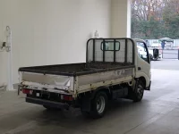 Toyota DYNA лот № 1590 оценка R  с аукциона в Японии 1