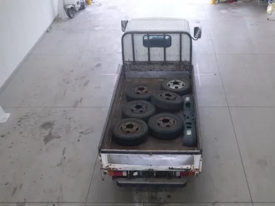 Toyota DYNA  с аукциона в Японии