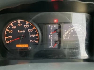 Isuzu ELF  с аукциона в Японии