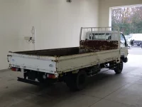 Toyota DYNA лот № 1630 оценка R  с аукциона в Японии 1