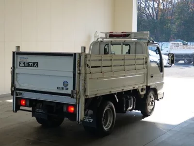 Isuzu ELF  с аукциона в Японии