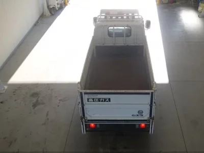 Isuzu ELF  с аукциона в Японии