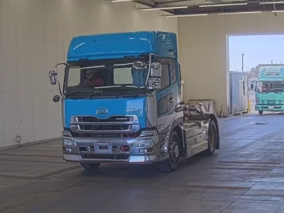 Nissan QUON  с аукциона в Японии