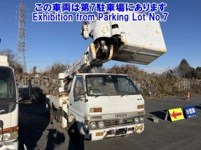 Isuzu ELF