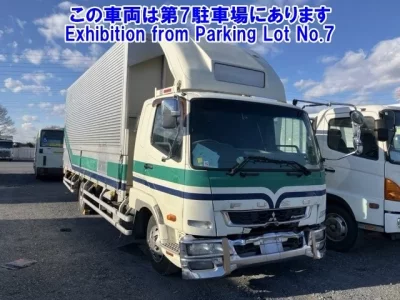 Mitsubishi FUSO FIGHTER
