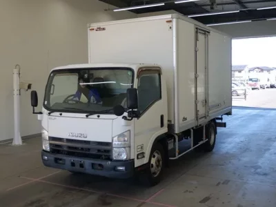 Isuzu ELF