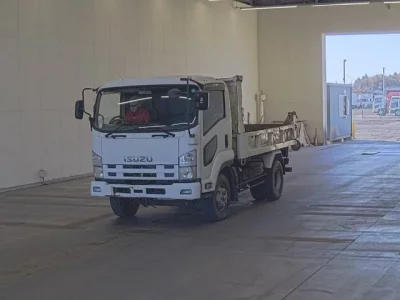 Isuzu FORWARD  с аукциона в Японии