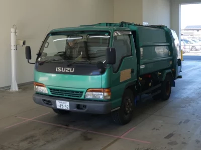 Isuzu ELF