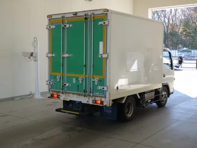 Mitsubishi CANTER  с аукциона в Японии