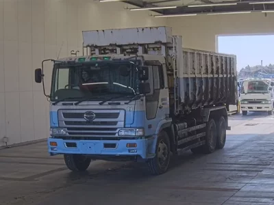Hino PROFIA  с аукциона в Японии