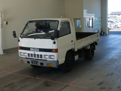 Isuzu ELF  с аукциона в Японии