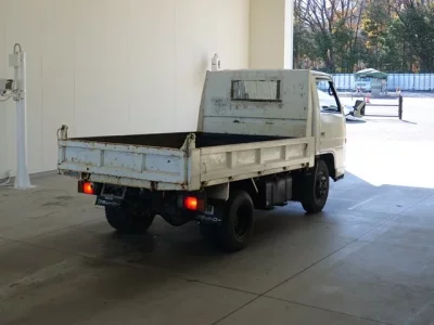 Isuzu ELF  с аукциона в Японии