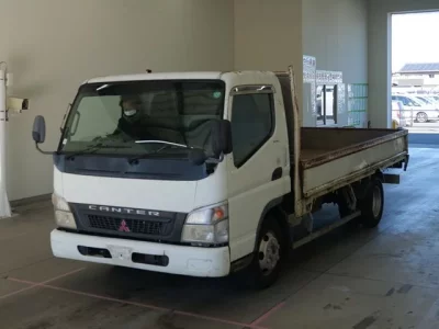 Mitsubishi CANTER  с аукциона в Японии