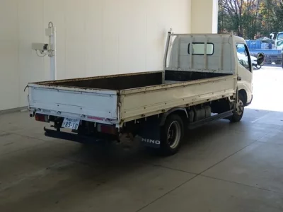 Hino DUTRO  с аукциона в Японии