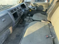 Toyota TOYOACE лот № 2001 оценка R  с аукциона в Японии 4