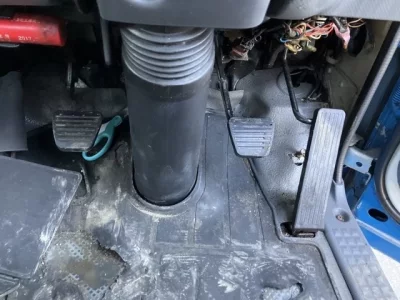 Isuzu ELF  с аукциона в Японии