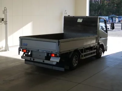 Mitsubishi CANTER  с аукциона в Японии