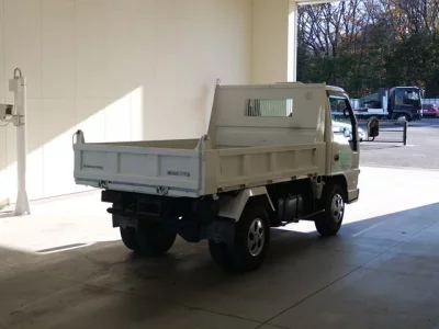 Isuzu ELF  с аукциона в Японии