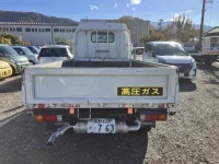 Mitsubishi CANTER лот № 20002 оценка 3.5  с аукциона в Японии 8