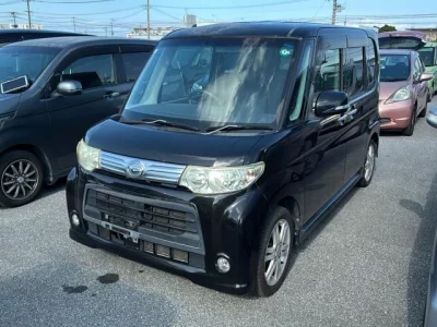 Daihatsu TANTO  с аукциона в Японии