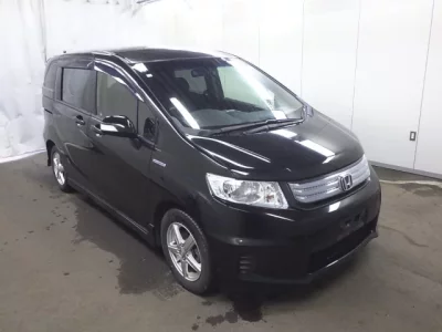 Honda FREED  с аукциона в Японии