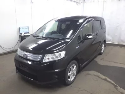 Honda FREED  с аукциона в Японии