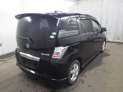 Honda FREED  с аукциона в Японии