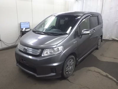 Honda FREED  с аукциона в Японии