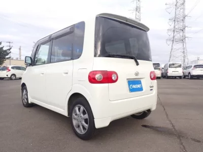 Daihatsu TANTO  с аукциона в Японии